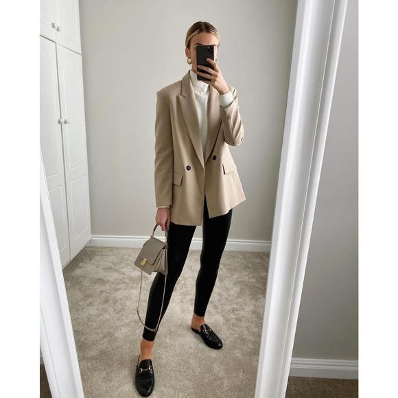 Zara Jackets & Blazers - ZARA Oversized Double Breasted Blazer Womens Small Tan Long Sleeve Peaked Lapel